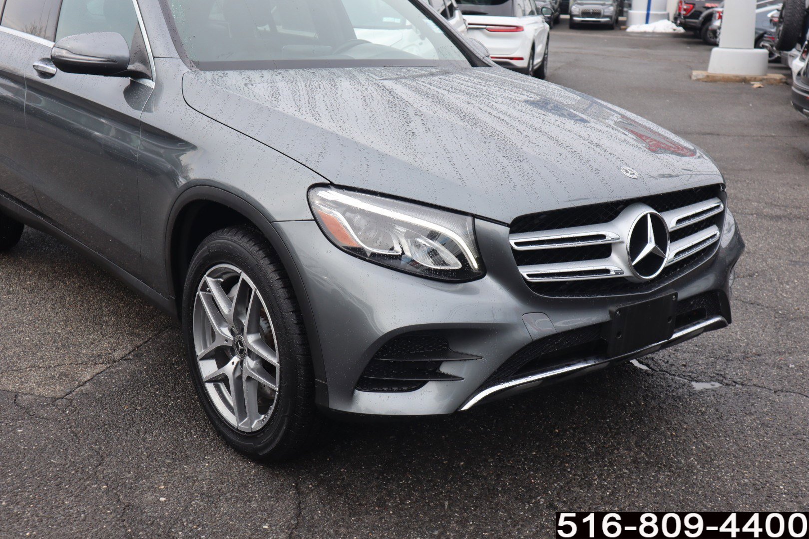 Used 2019 Mercedes-Benz GLC 300 4MATIC image 4