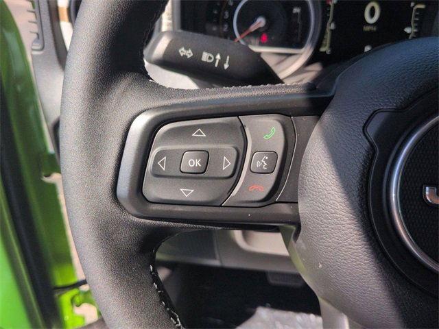 New 2025 Jeep Gladiator Sport image 18