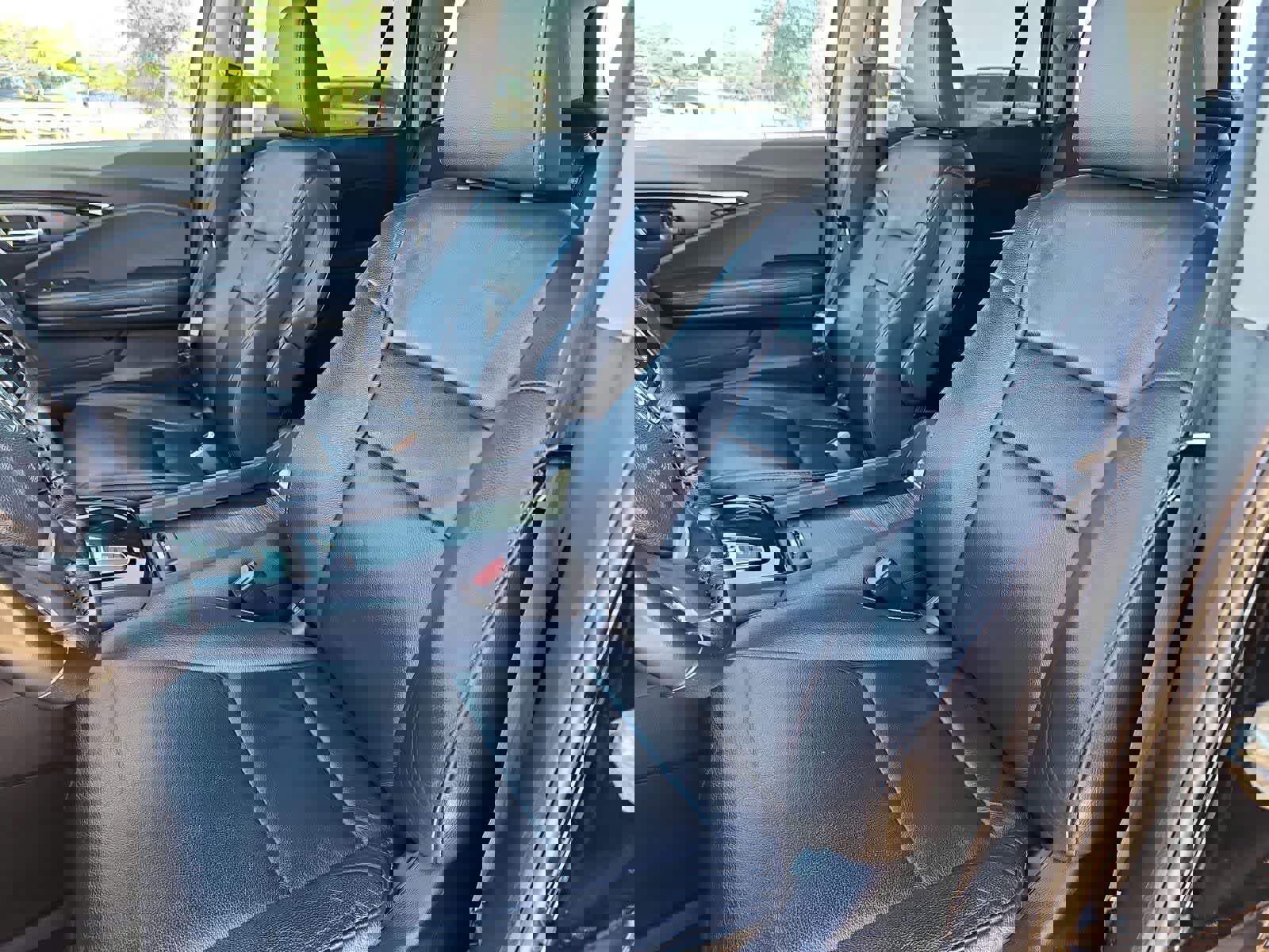 Used 2020 Honda Pilot Touring image 15