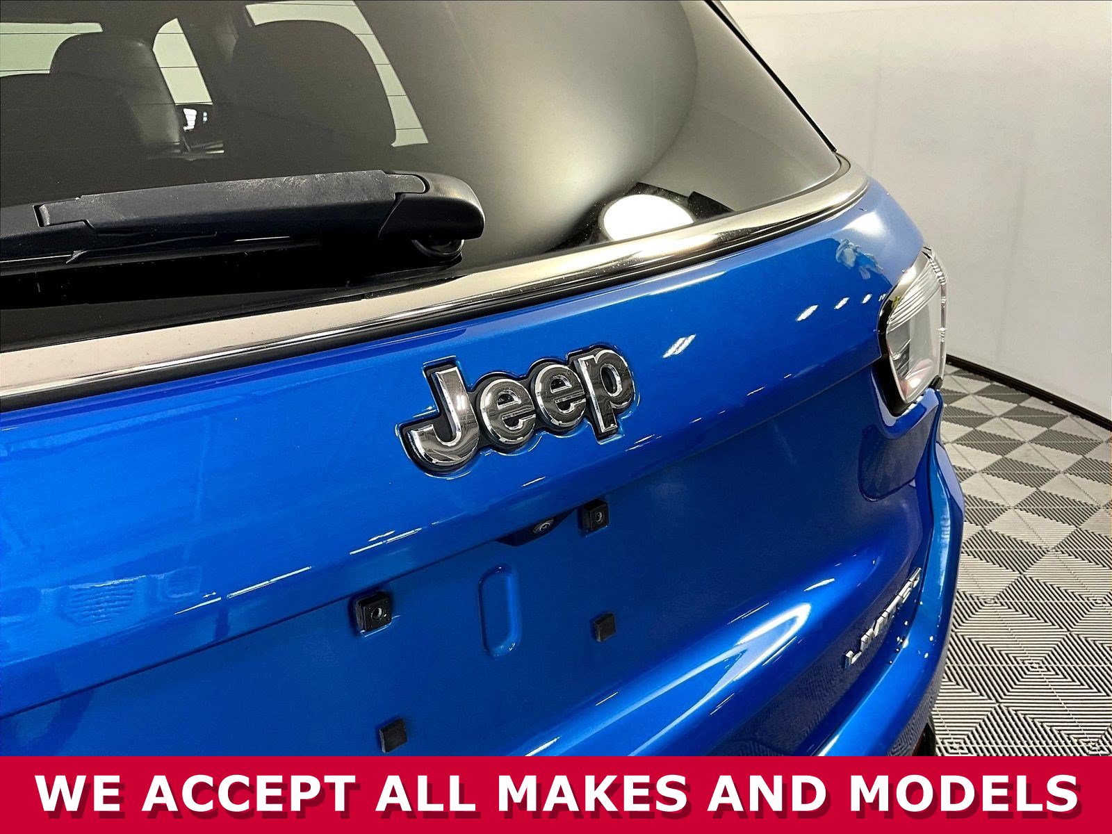 Used 2023 Jeep Compass Limited w/ Elite Group AWD/4WD image 23