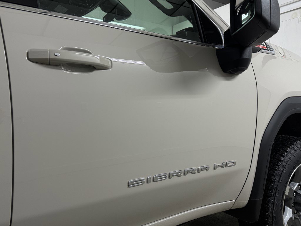 New 2026 GMC Sierra 2500 SLE image 48