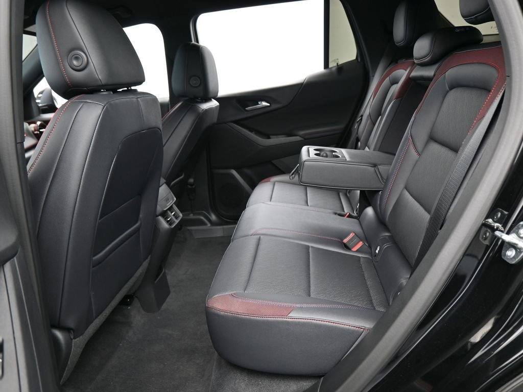 New 2026 Chevrolet Equinox RS FWD image 35