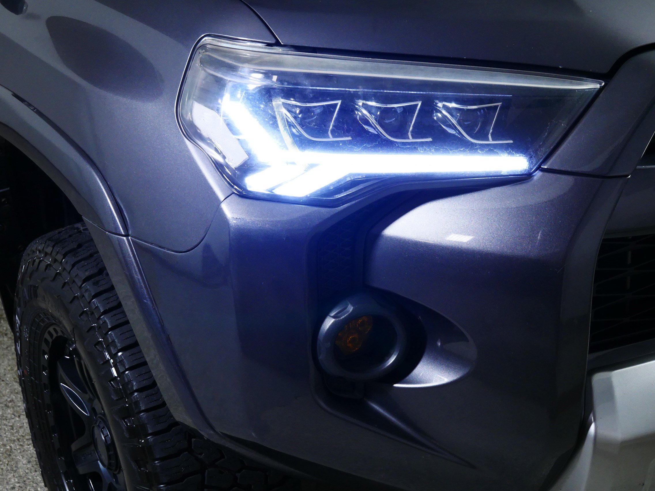 Used 2020 Toyota 4Runner TRD Off-Road Premium image 16