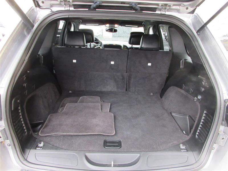 Used 2019 Jeep Grand Cherokee Altitude image 6