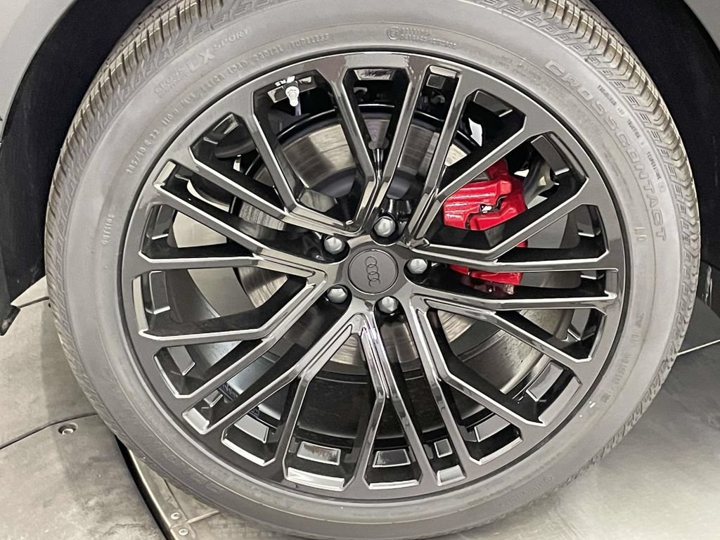 New 2026 Audi SQ8 Prestige AWD/4WD image 13