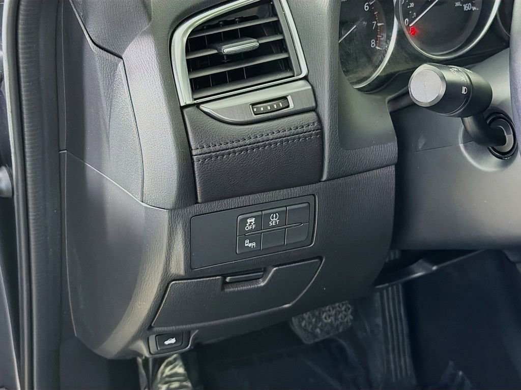 Used 2016 MAZDA MAZDA6 Touring image 11