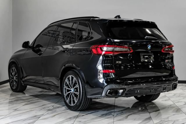Used 2020 BMW X5 M50i AWD/4WD image 13