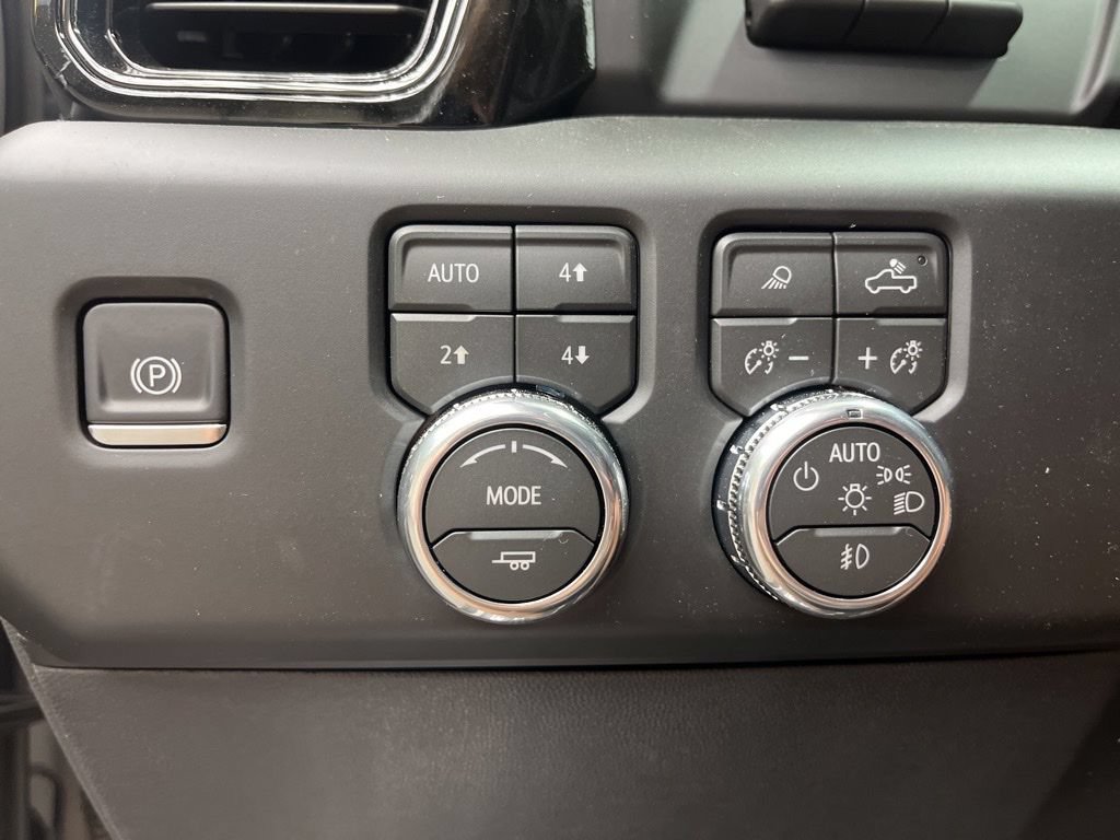 New 2026 GMC Sierra 1500 AT4X AWD/4WD image 12