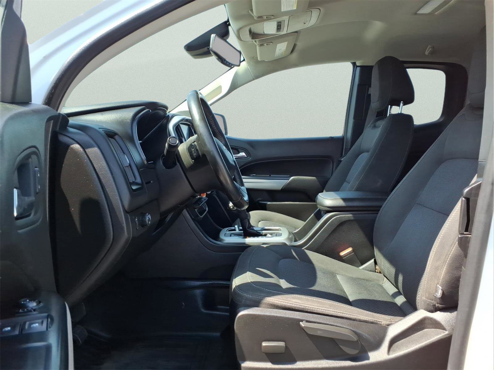 Used 2021 Chevrolet Colorado LT w/ Fleet Safety Package RWD image 12