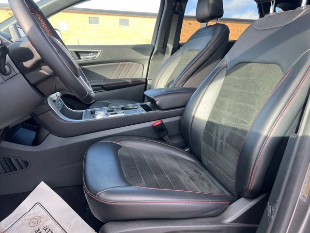 Certified 2023 Ford Edge ST-Line image 19