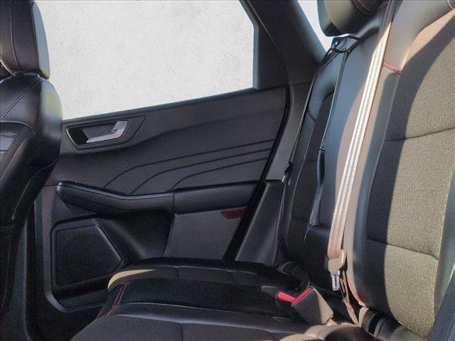Used 2024 Ford Escape ST-Line image 18
