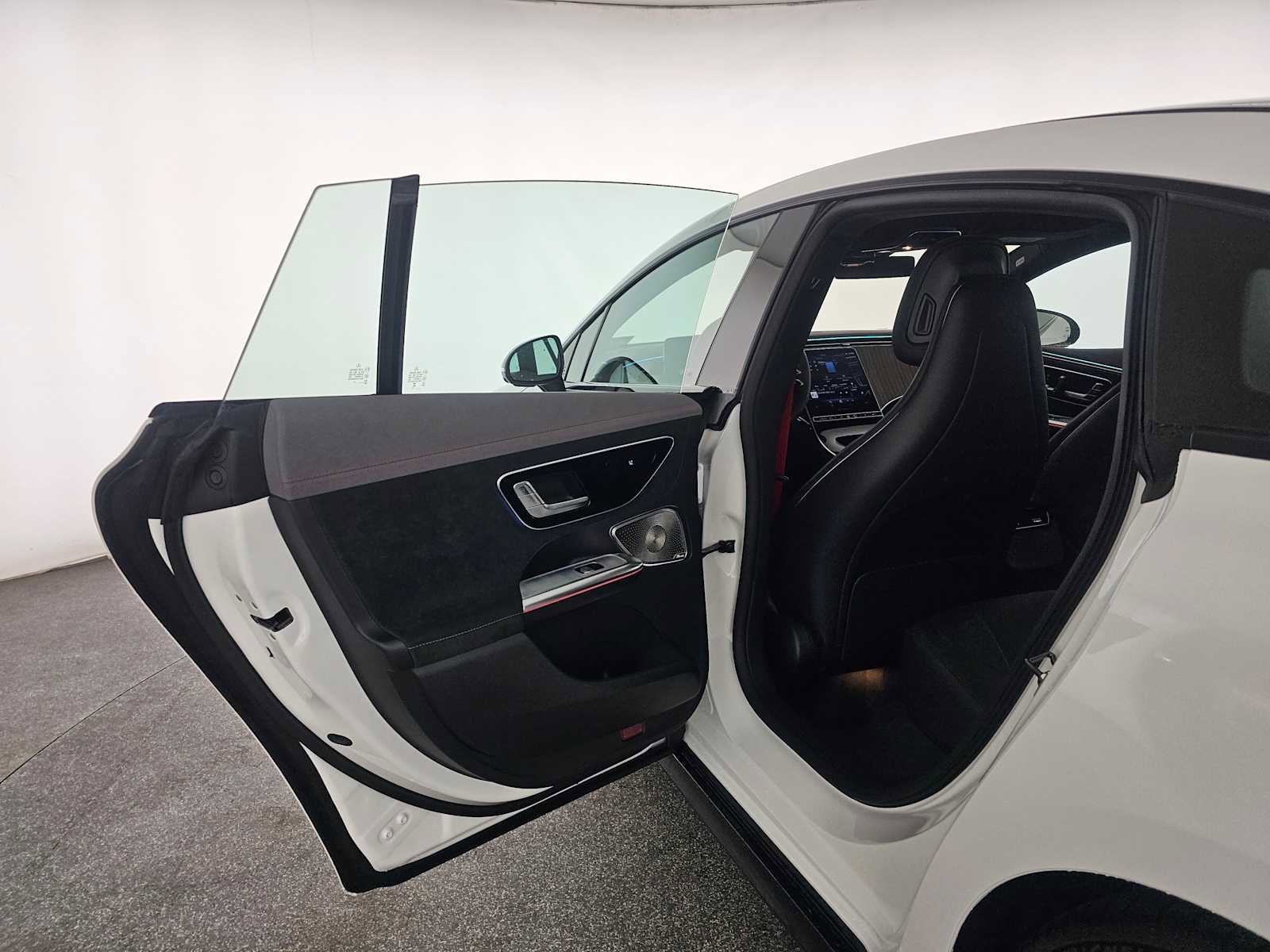 Certified 2023 Mercedes-Benz EQE AMG 4MATIC Sedan image 15