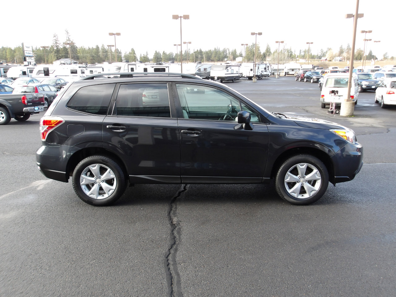 Used 2016 Subaru Forester 2.5i Premium w/ All-Weather Package image 6