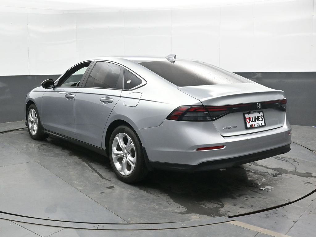 Used 2024 Honda Accord LX image 9