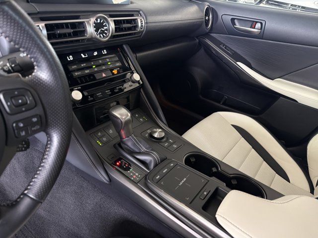 Certified 2022 Lexus IS 350 F Sport RWD image 21
