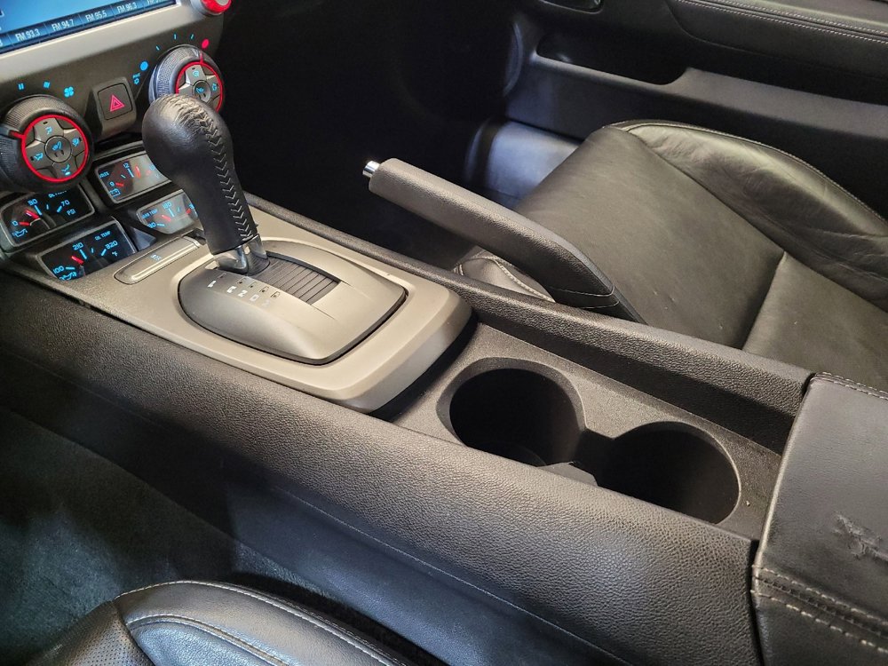 Used 2015 Chevrolet Camaro LT image 26