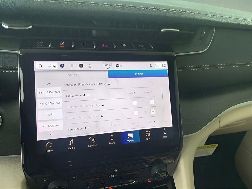 Used 2025 Jeep Grand Cherokee Limited image 71