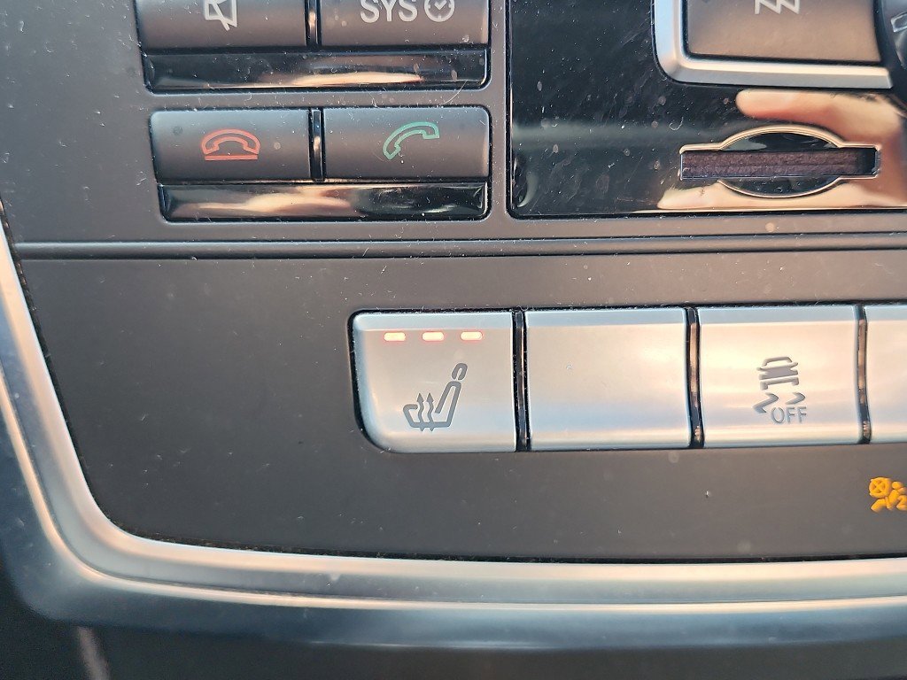 Used 2014 Mercedes-Benz ML 350 BlueTEC 4MATIC image 21