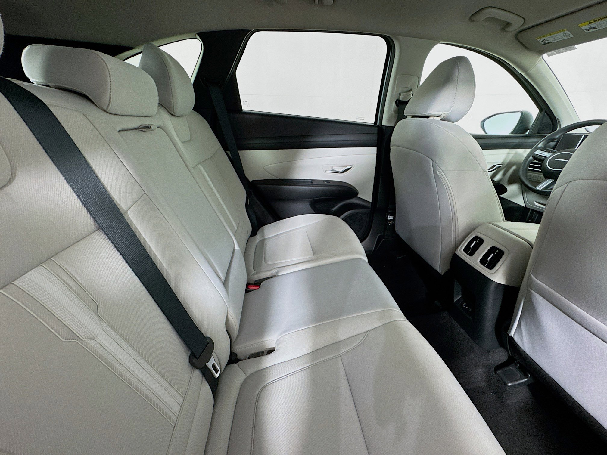 Used 2026 Hyundai Tucson SEL FWD image 26