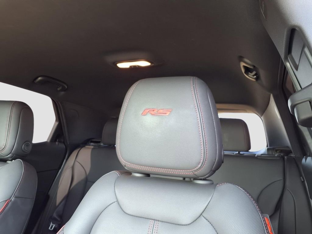 Used 2024 Chevrolet TrailBlazer RS w/ Driver Confidence Package FWD image 26
