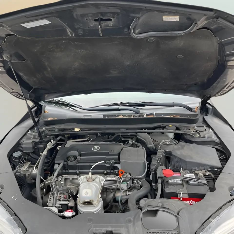 Used 2018 Acura TLX image 25