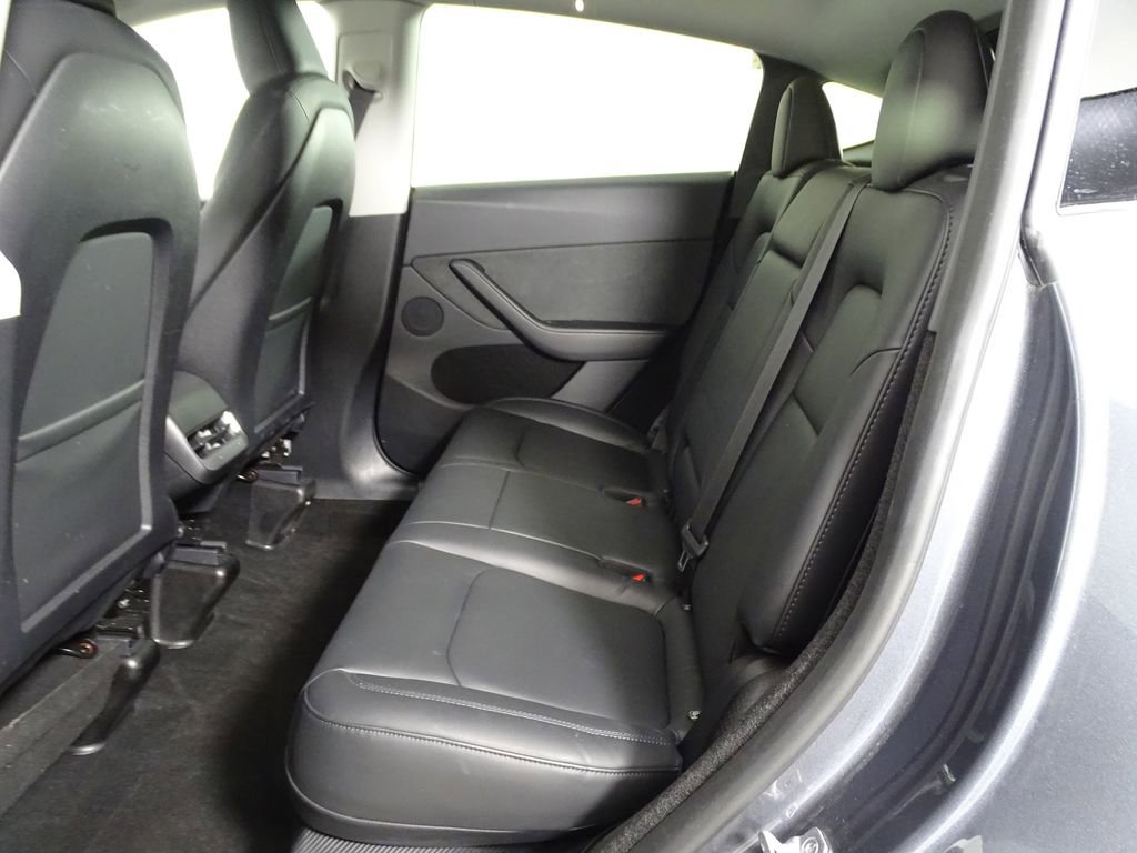 Used 2023 Tesla Model Y Long Range image 13
