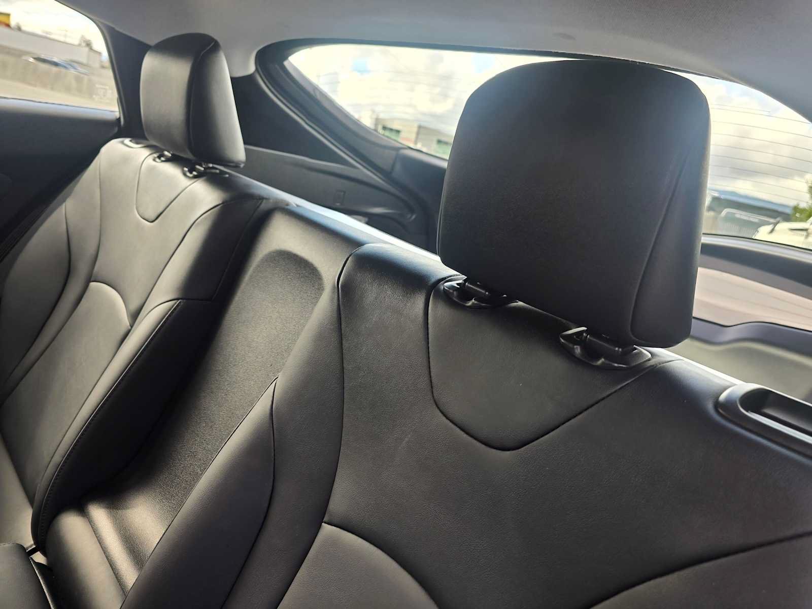 Used 2017 Toyota Prius Prime Advanced FWD image 17
