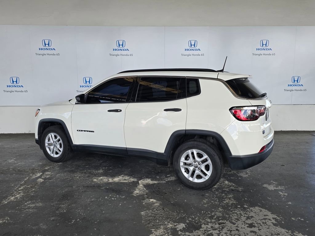 Used 2021 Jeep Compass Sport image 4