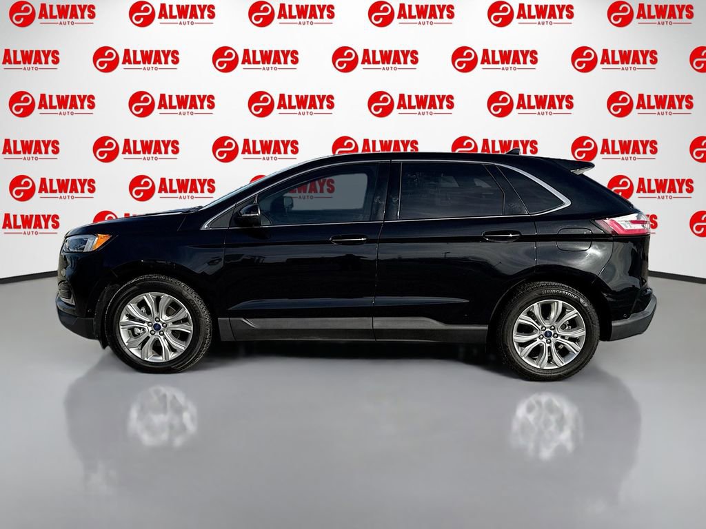 Used 2020 Ford Edge Titanium w/ Equipment Group 301A FWD image 10