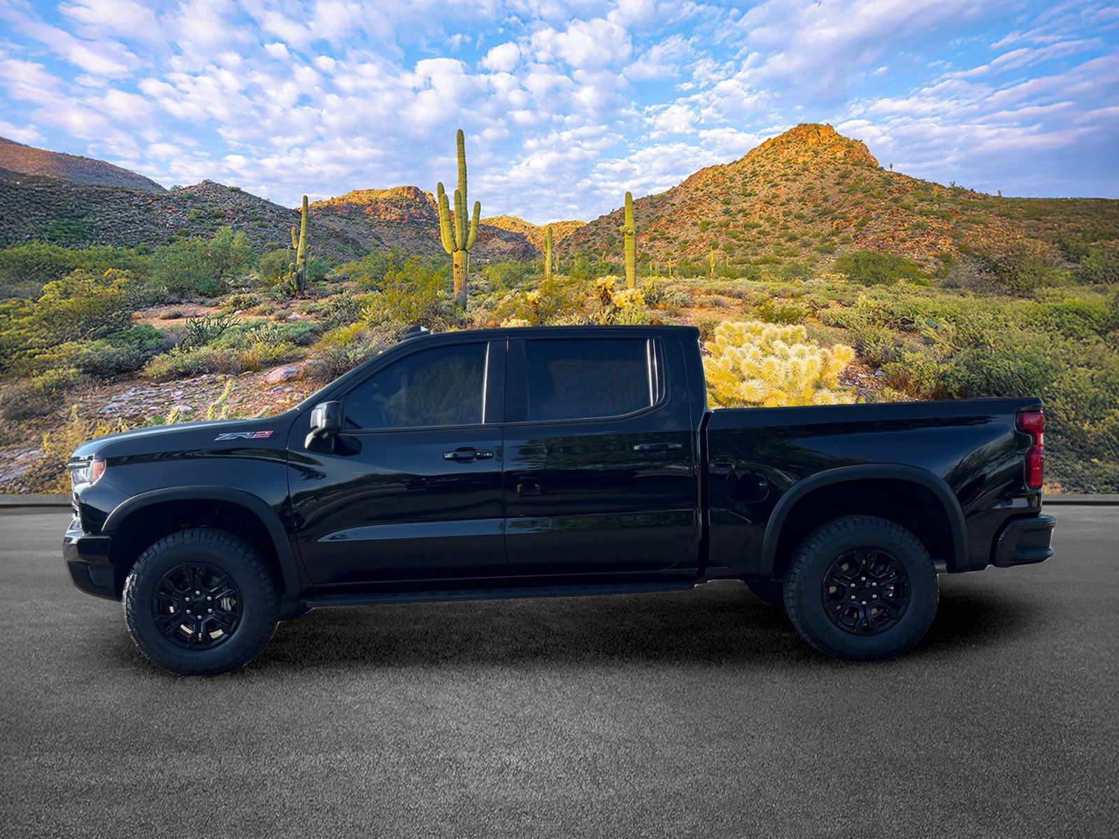 Used 2023 Chevrolet Silverado 1500 ZR2 w/ Technology Package AWD/4WD image 7