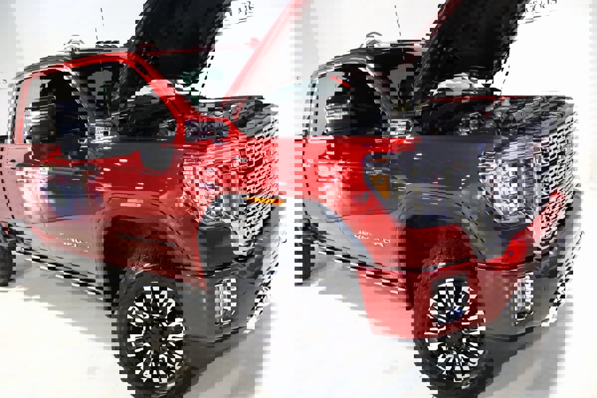 Used 2022 GMC Sierra 3500 Denali w/ Denali Ultimate Package image 85