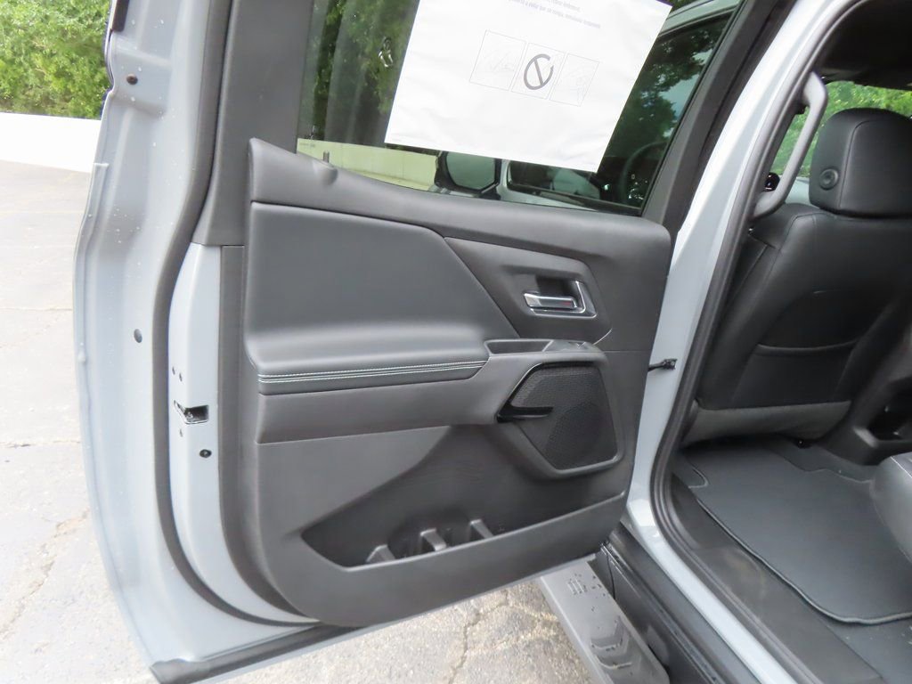 New 2026 Chevrolet Silverado EV LT w/ Plus Package image 29