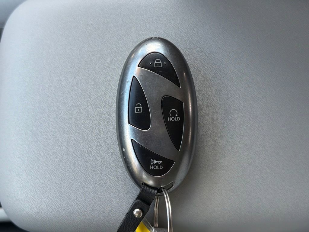 Used 2025 Hyundai Kona SEL image 30