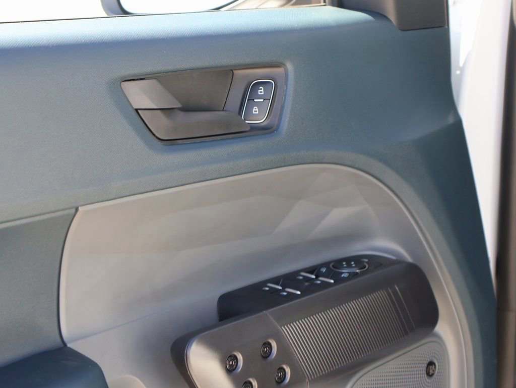 New 2026 Ford Maverick Lariat w/ Black Appearance Package image 22