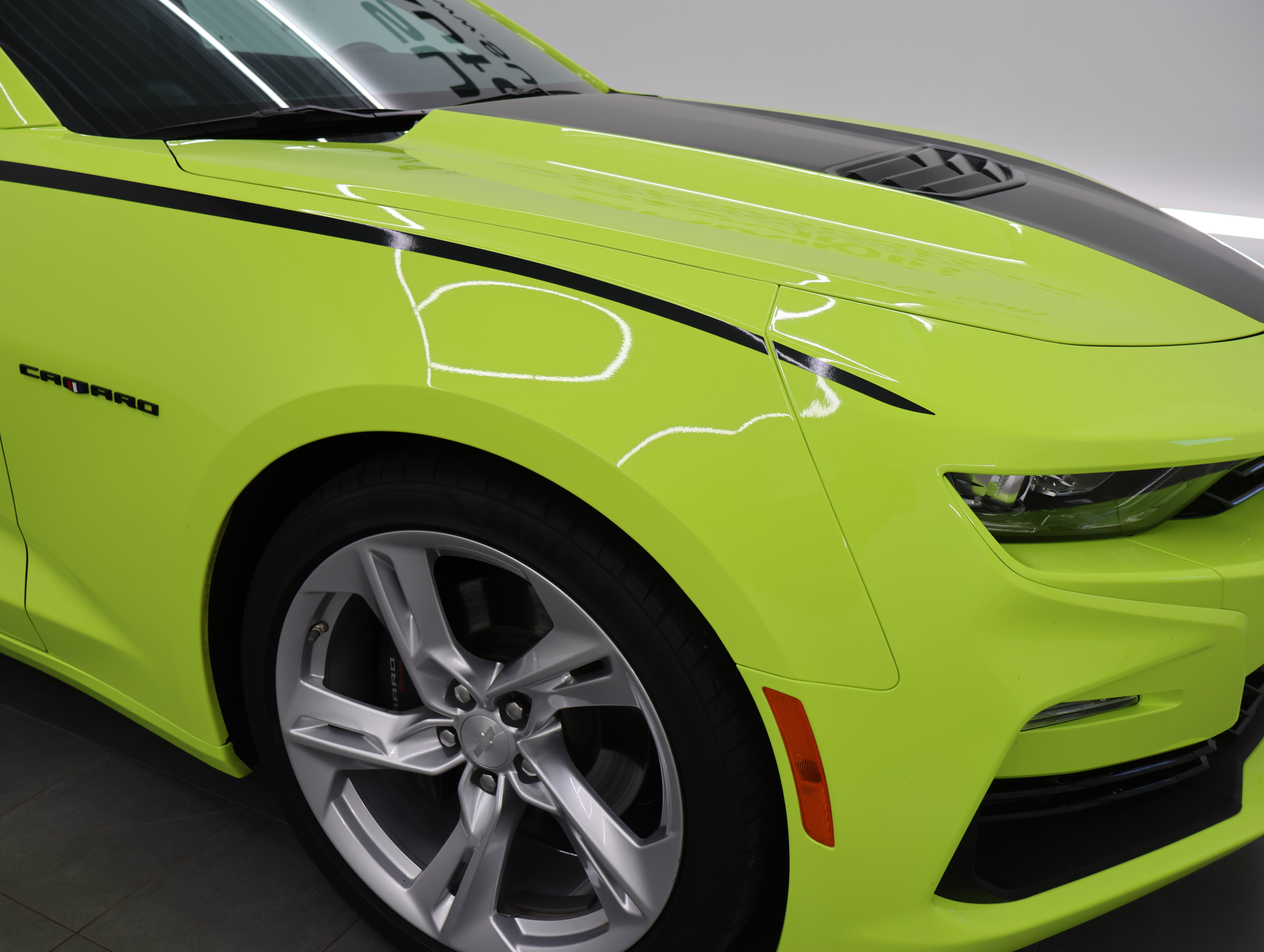 Used 2020 Chevrolet Camaro SS RWD image 22