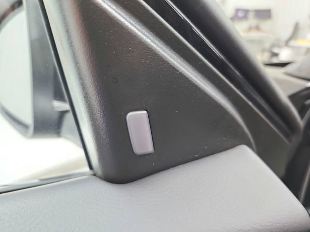 Used 2025 Nissan Sentra SR w/ Midnight Edition image 20