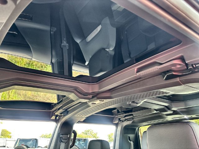 Used 2024 GMC Hummer EV 3X w/ LPO, Sport Package AWD/4WD image 31