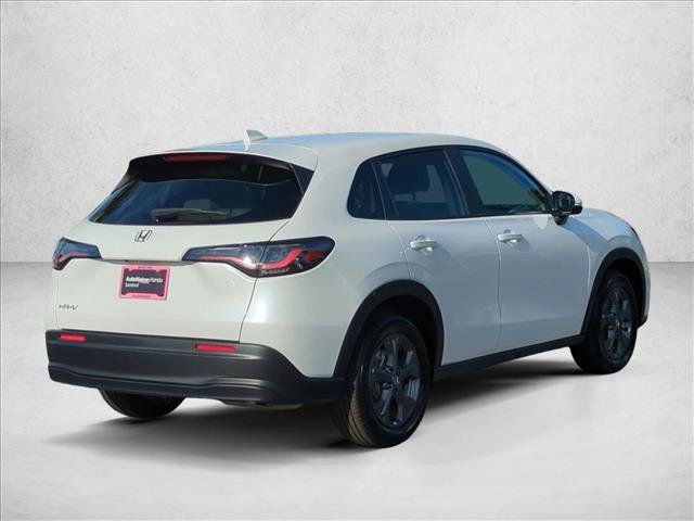 New 2026 Honda HR-V LX image 2