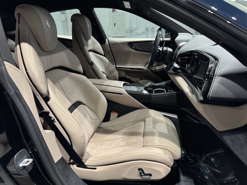 Used 2024 Ferrari Purosangue image 49