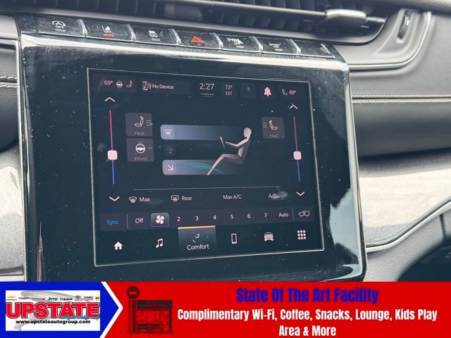 Used 2023 Jeep Grand Cherokee Altitude image 24