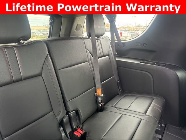 Used 2024 Chevrolet Suburban RST w/ Luxury Package image 25