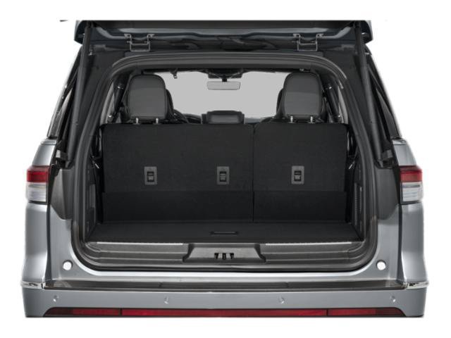 Certified 2023 Lincoln Navigator Reserve AWD/4WD image 11