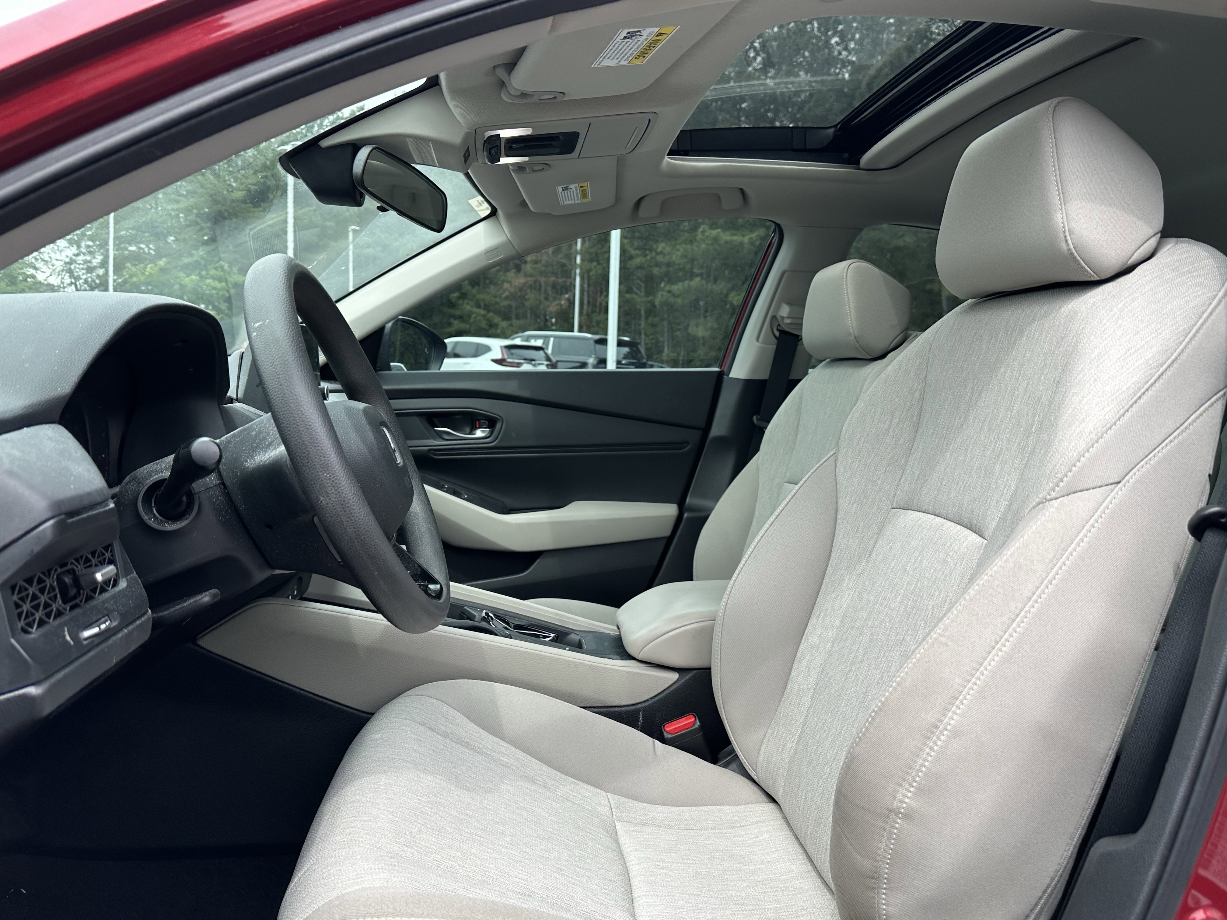Used 2023 Honda Accord EX image 7
