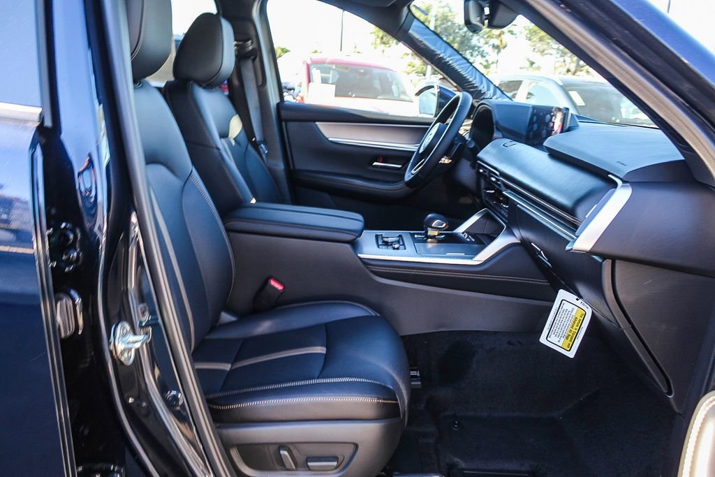 New 2026 MAZDA CX-90 Plug-In Hybrid w/ Premium Plus AWD/4WD image 18