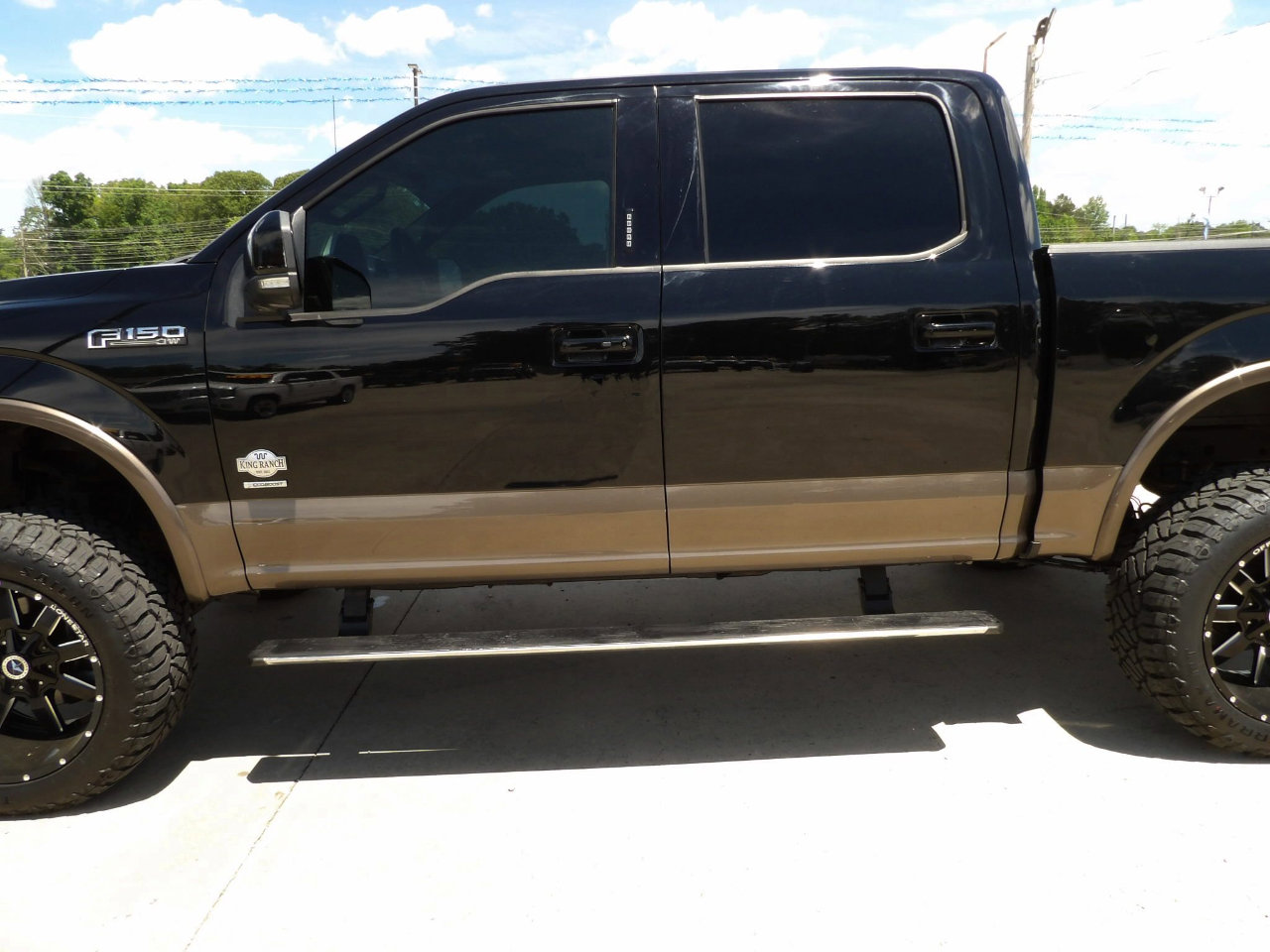 Used 2017 Ford F150 King Ranch w/ Equipment Group 601A Luxury image 6