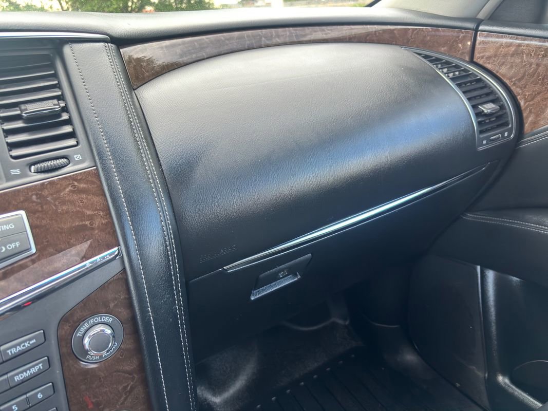 Used 2015 INFINITI QX80 Luxe w/ 22" Wheel Package AWD/4WD image 37