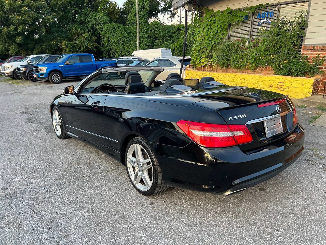 Used 2011 Mercedes-Benz E 550 Cabriolet image 10