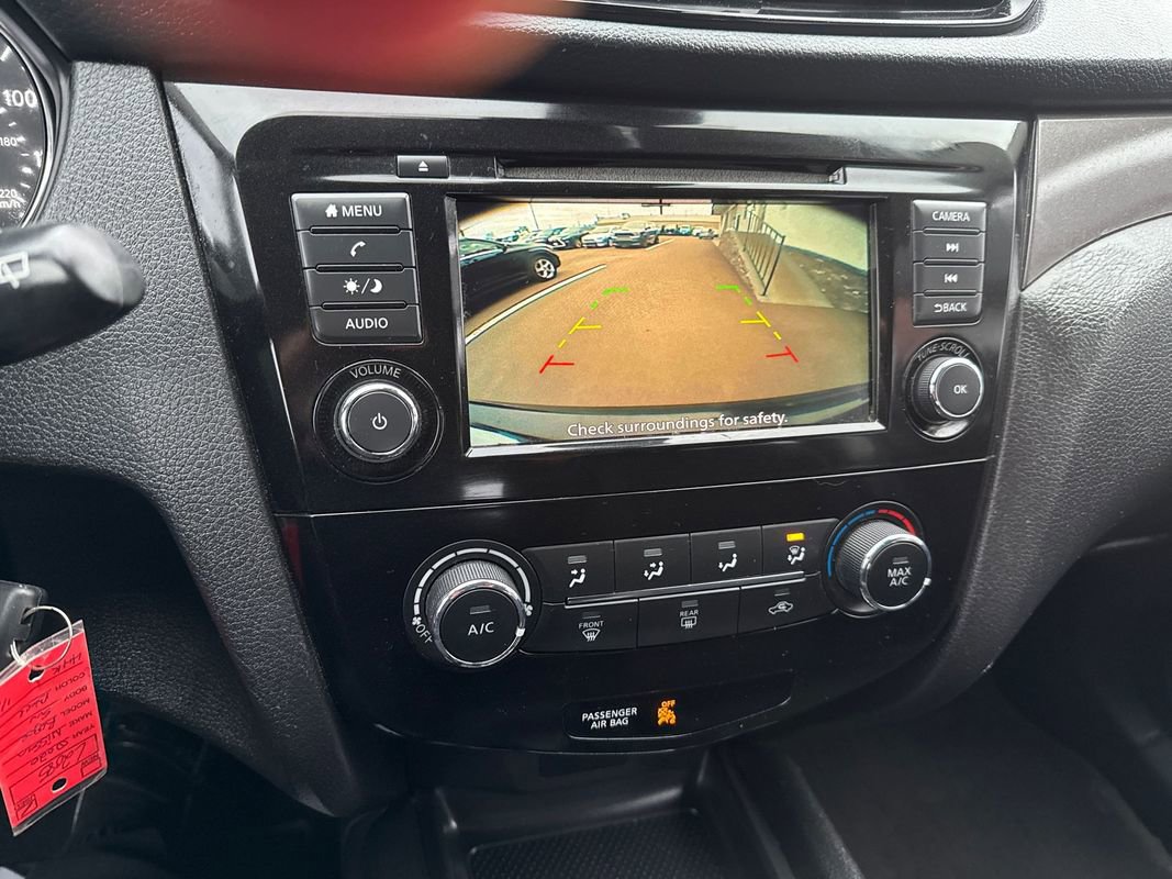 Used 2020 Nissan Rogue Sport S image 18