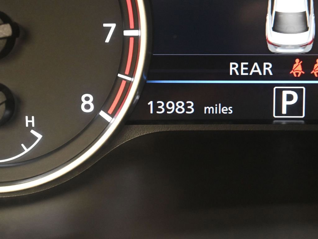 Used 2022 Nissan Sentra SV w/ Trunk Package image 19