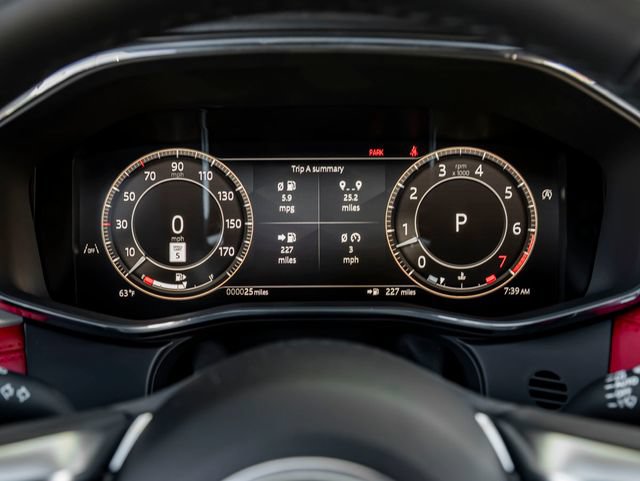 New 2026 Jaguar F-PACE R-Dynamic S AWD/4WD image 17